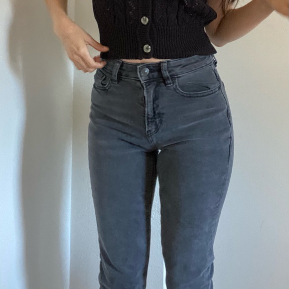 American Eagle High/Mid-Rise Stretch Mom Jeans - Picture 1 of 6